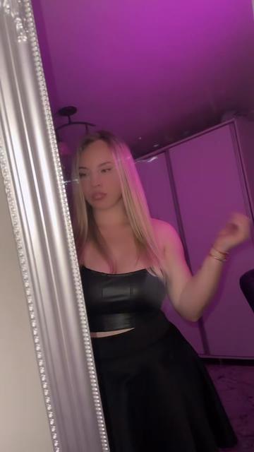 @Mădălina👸🏼