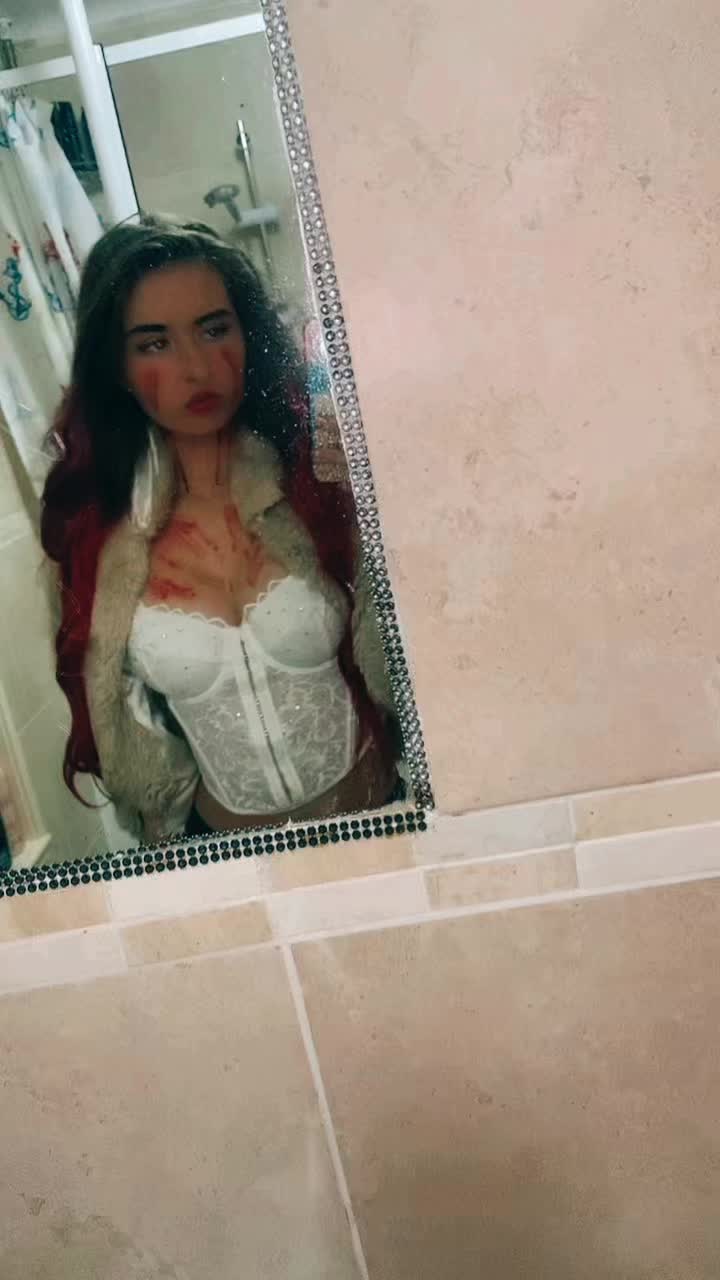 @🌸 𝒦𝑒𝑒𝓋𝒶 𝒩𝑒𝓋𝒾𝓃 🌸