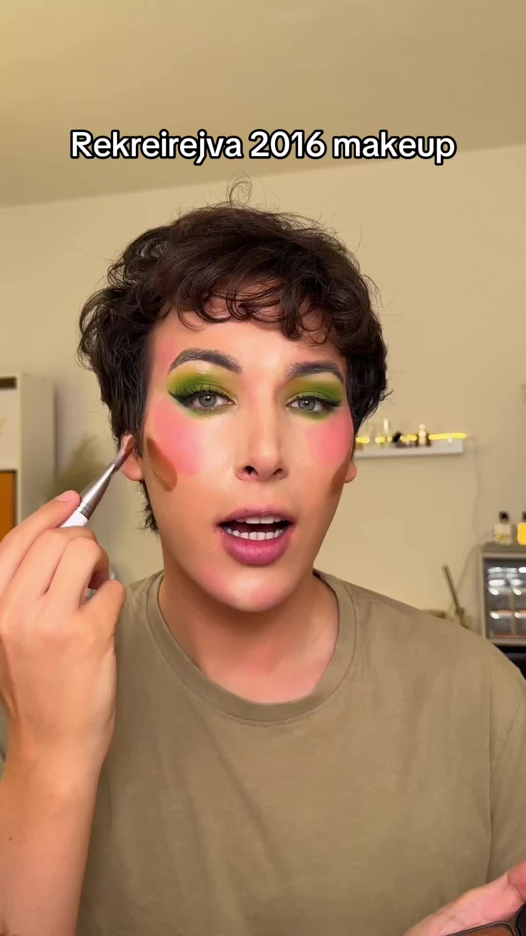 @felixfoxbeauty