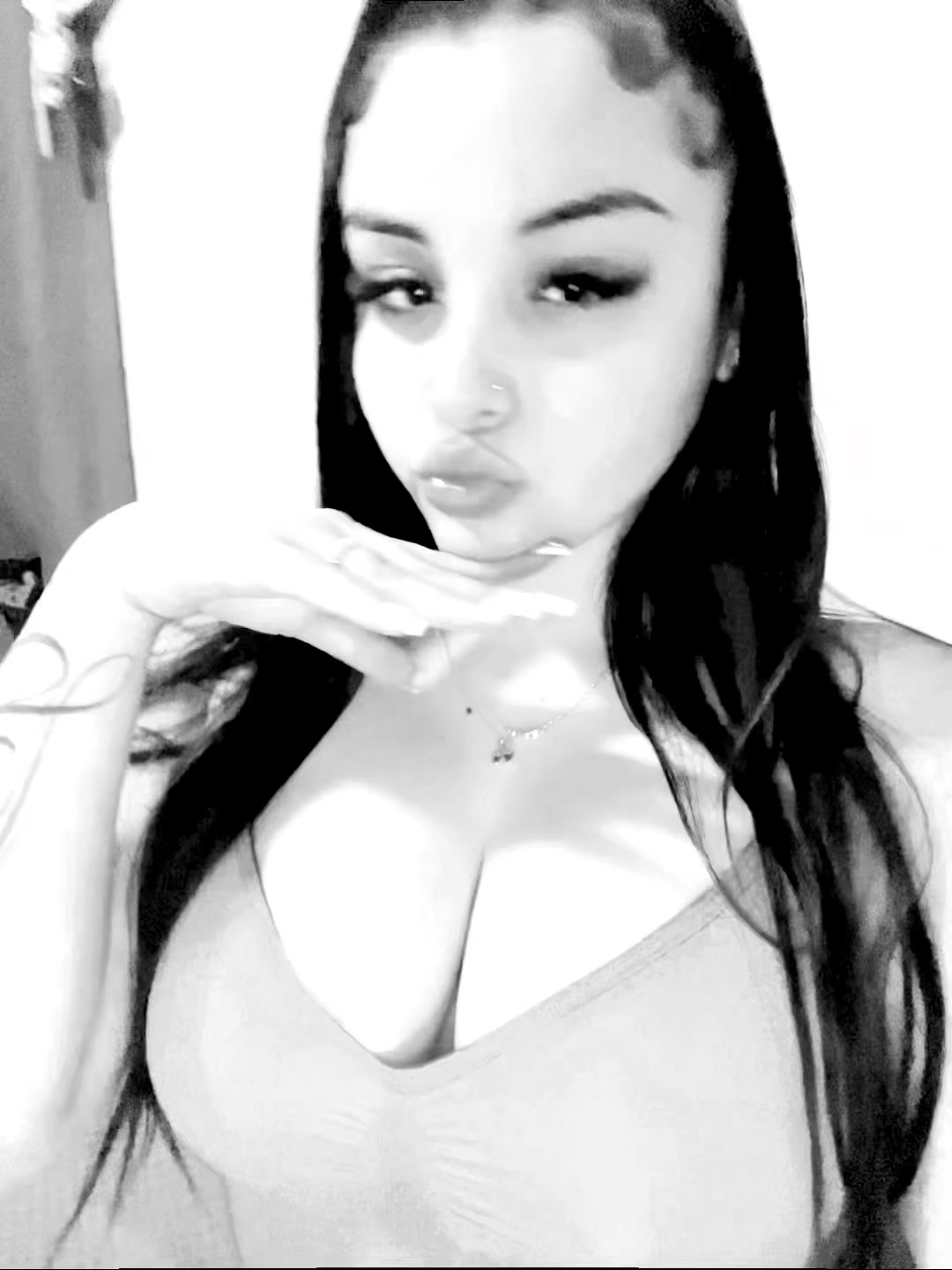 @Mikayla