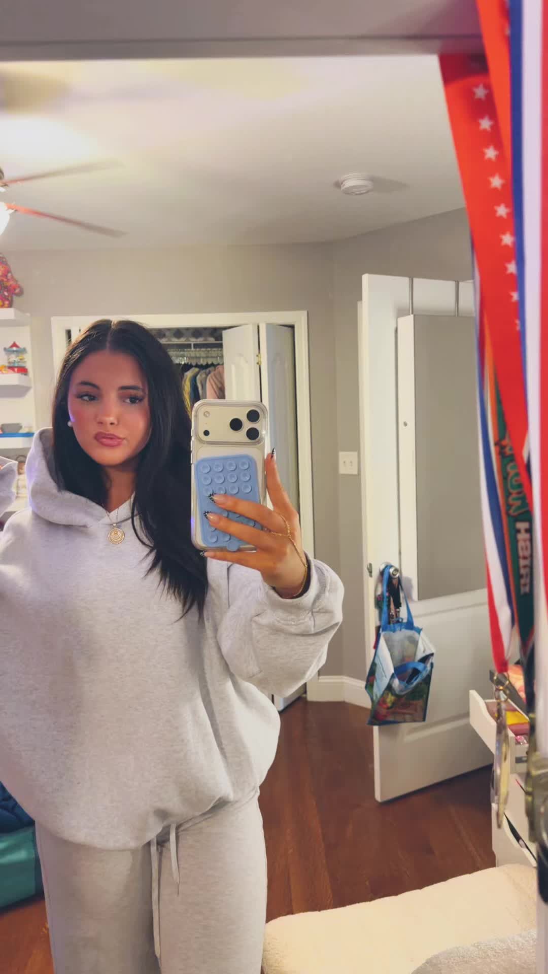 @Manuela