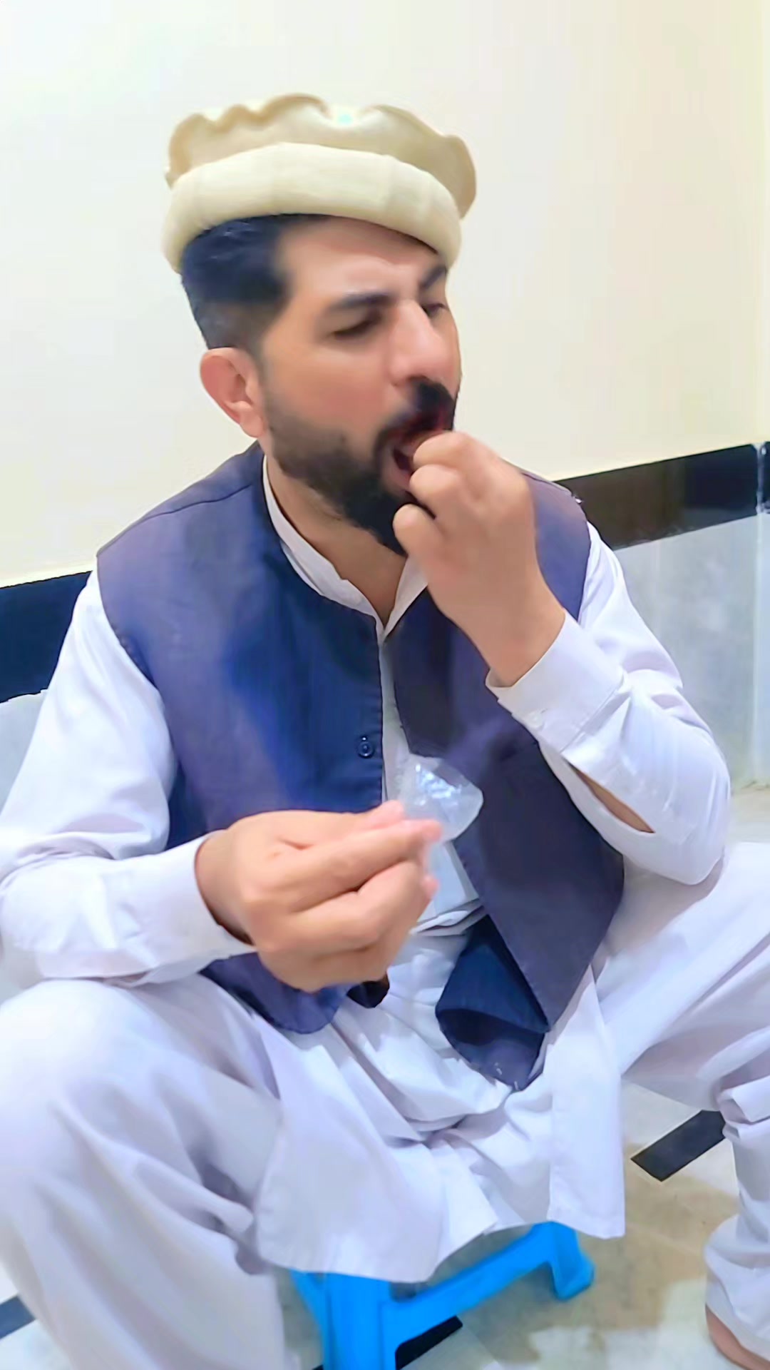 @منجن ماما آفیشل