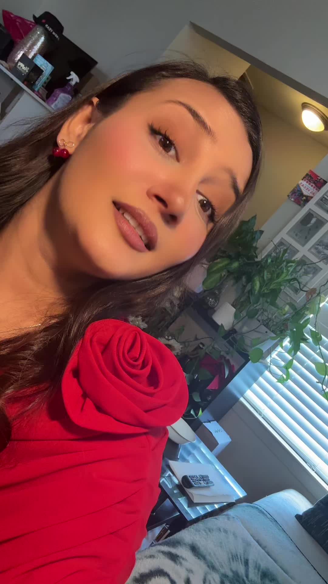 @@MeOw🤗