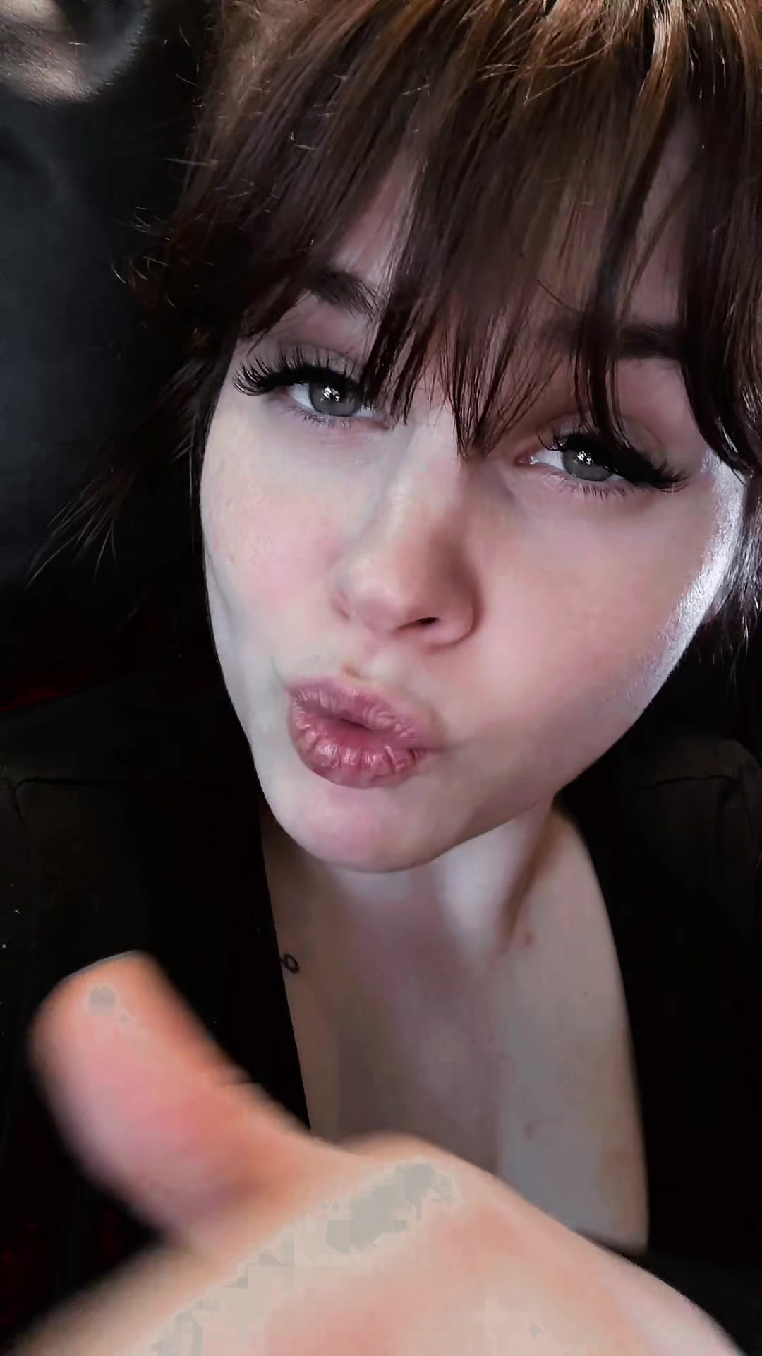 @Lily