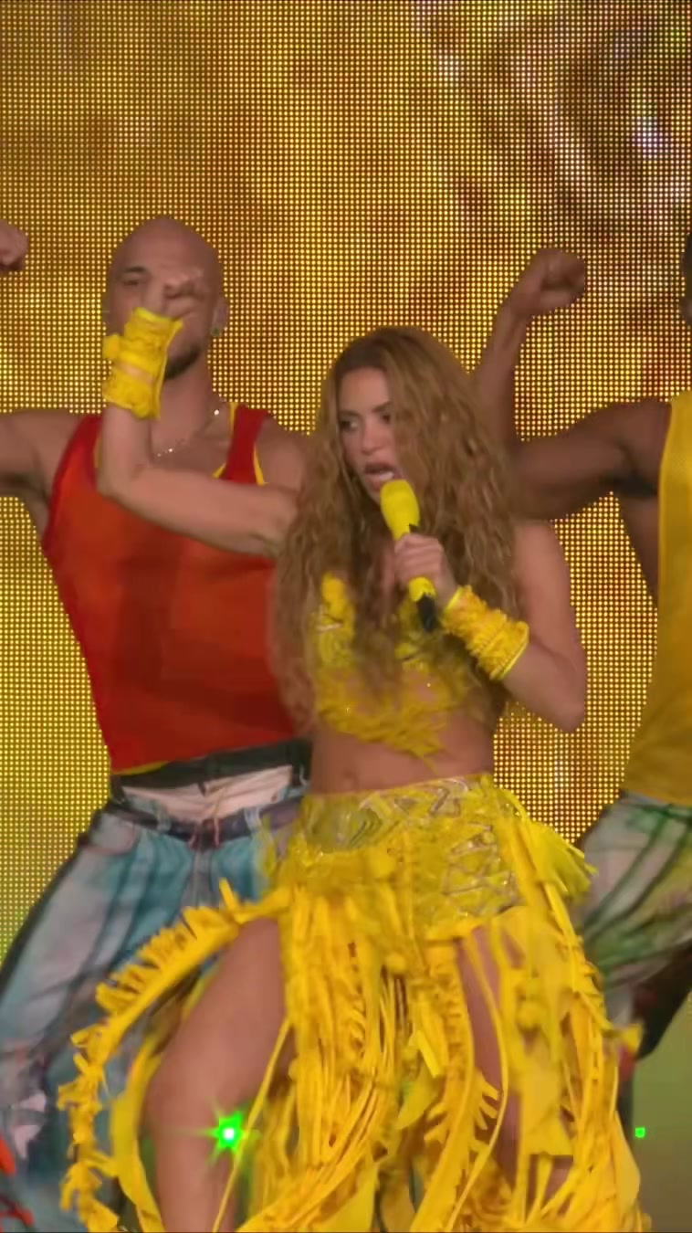 @Shakira