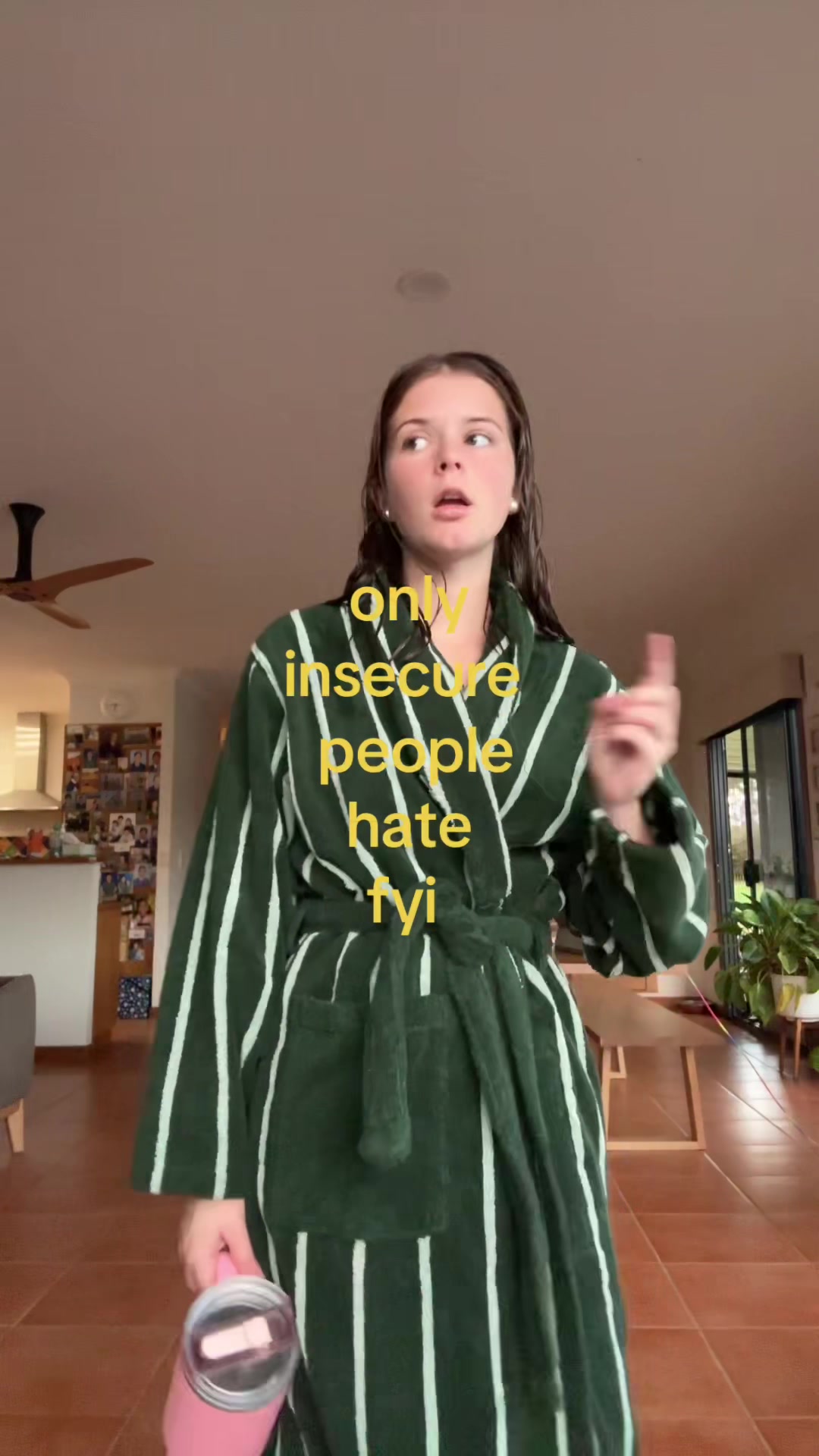 @priv 🤗