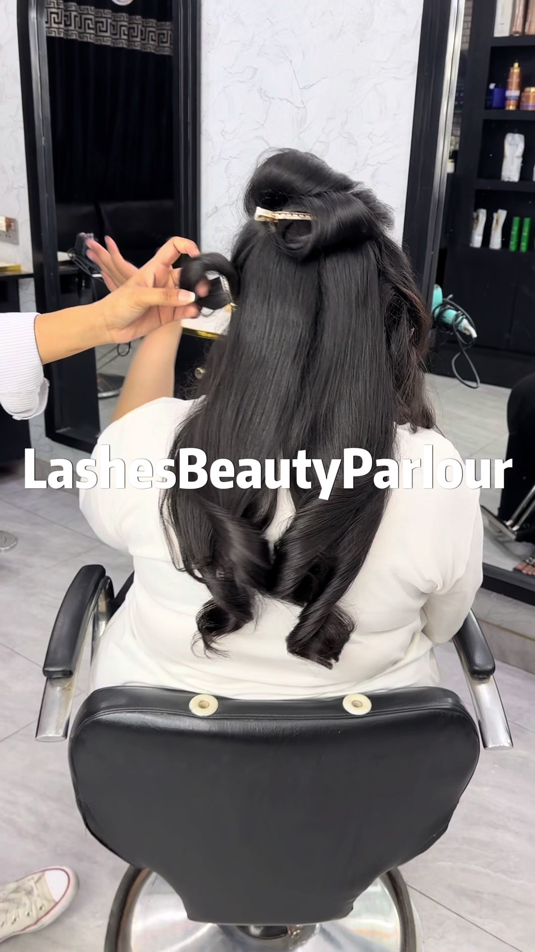 @lashesbeautyparlour