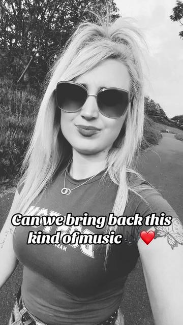 @🇮🇪mentallyspicyblondiee89☘️
