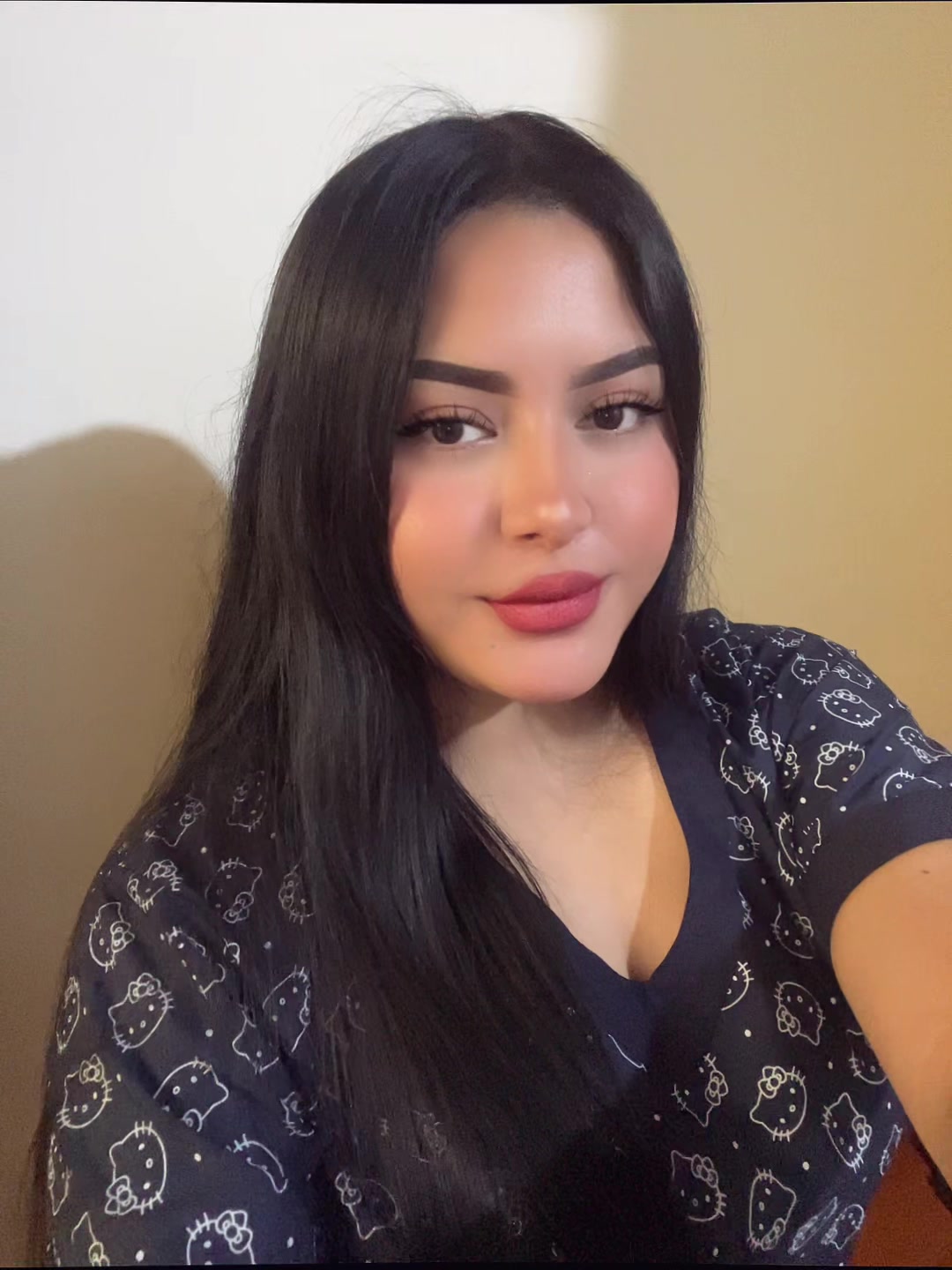 @️Kiara Lara