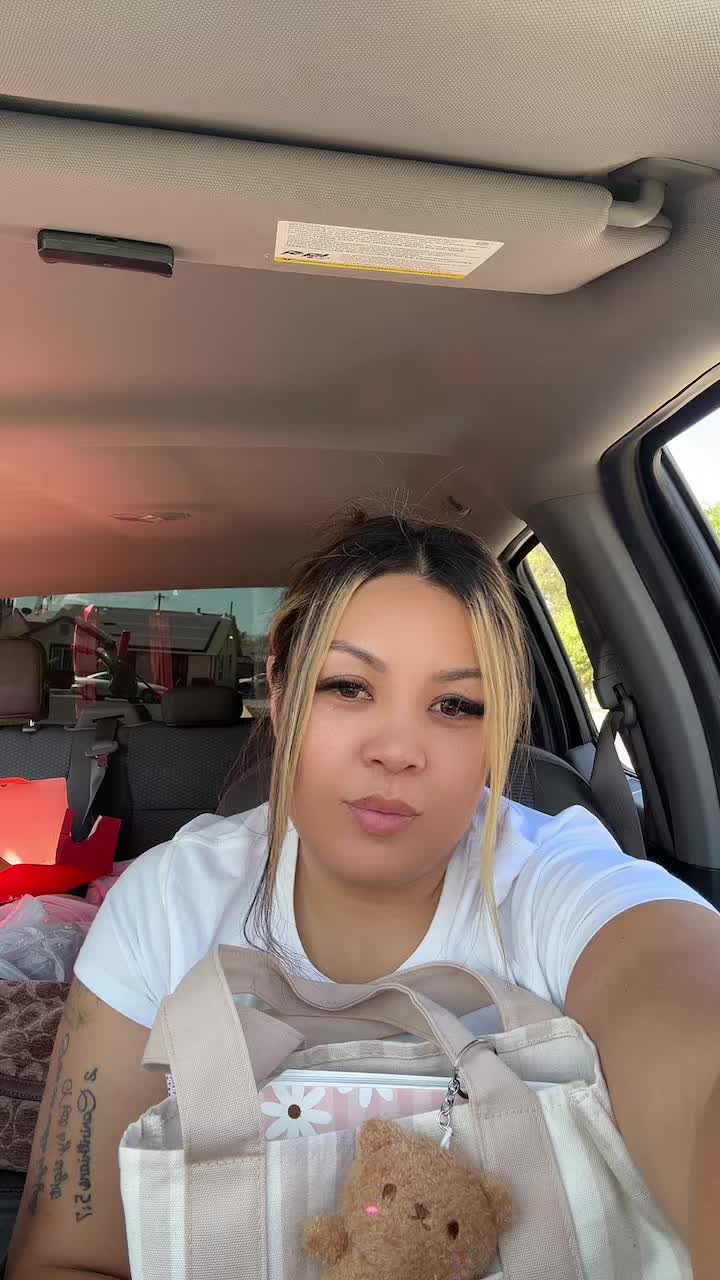 @A n n a 🍒