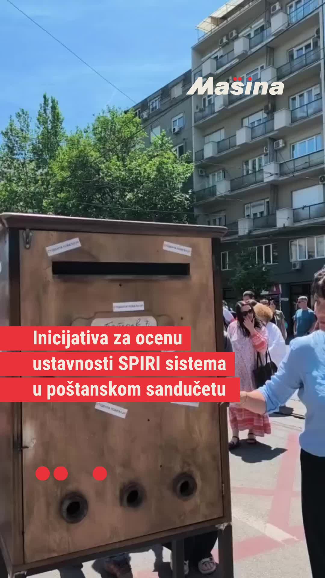 @Mašina