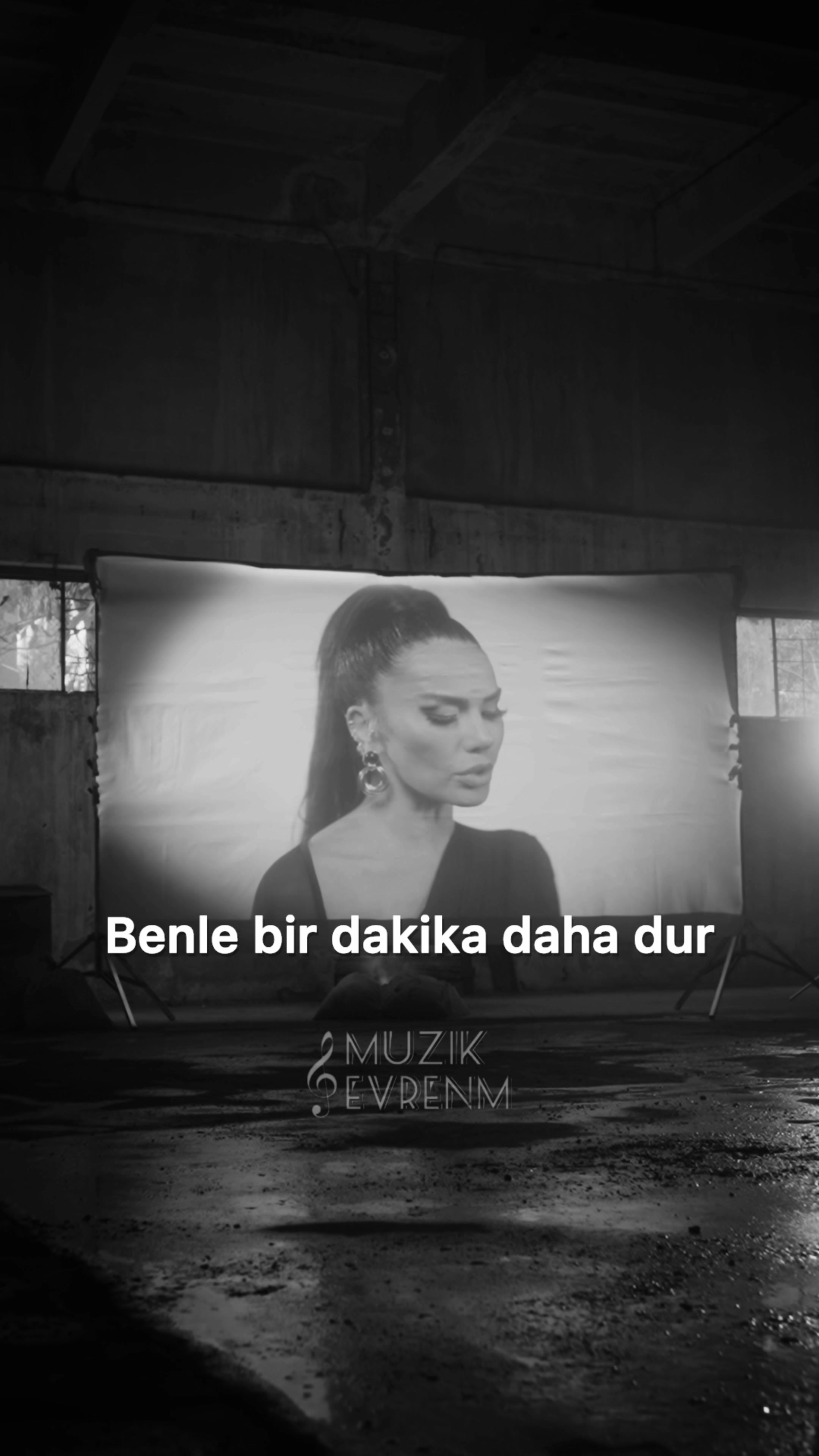 @M&uuml;zik Evrenim