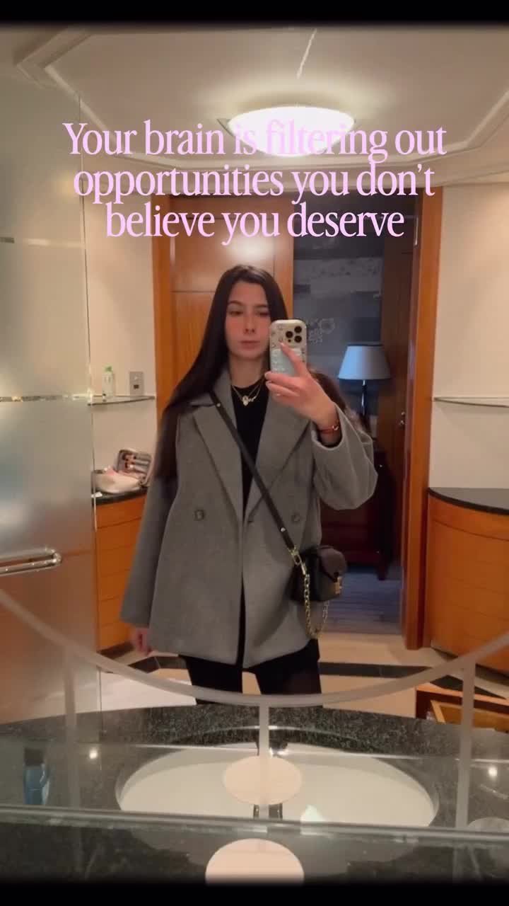 @worldthroughiris🧿