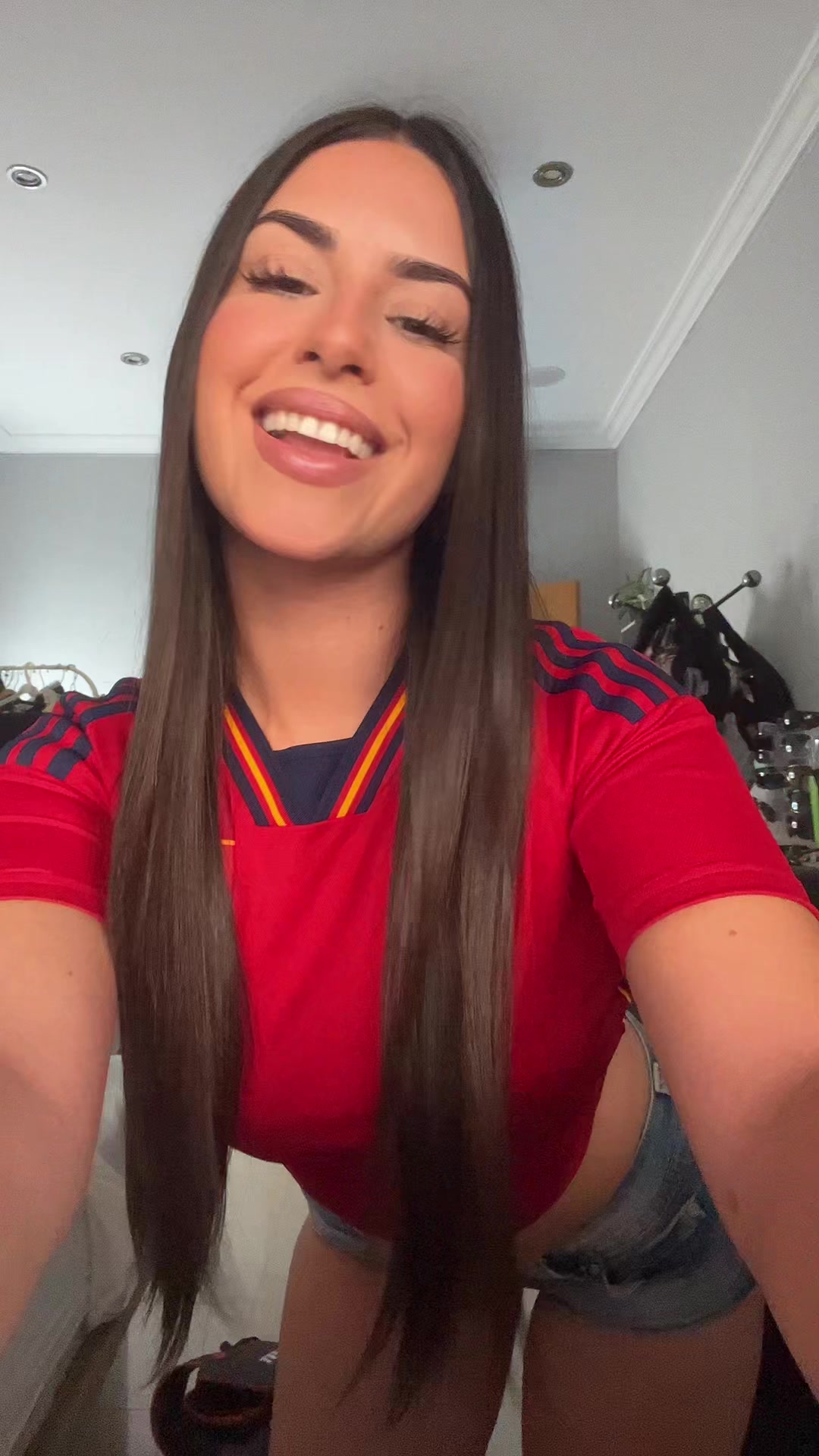 @carmenbrads