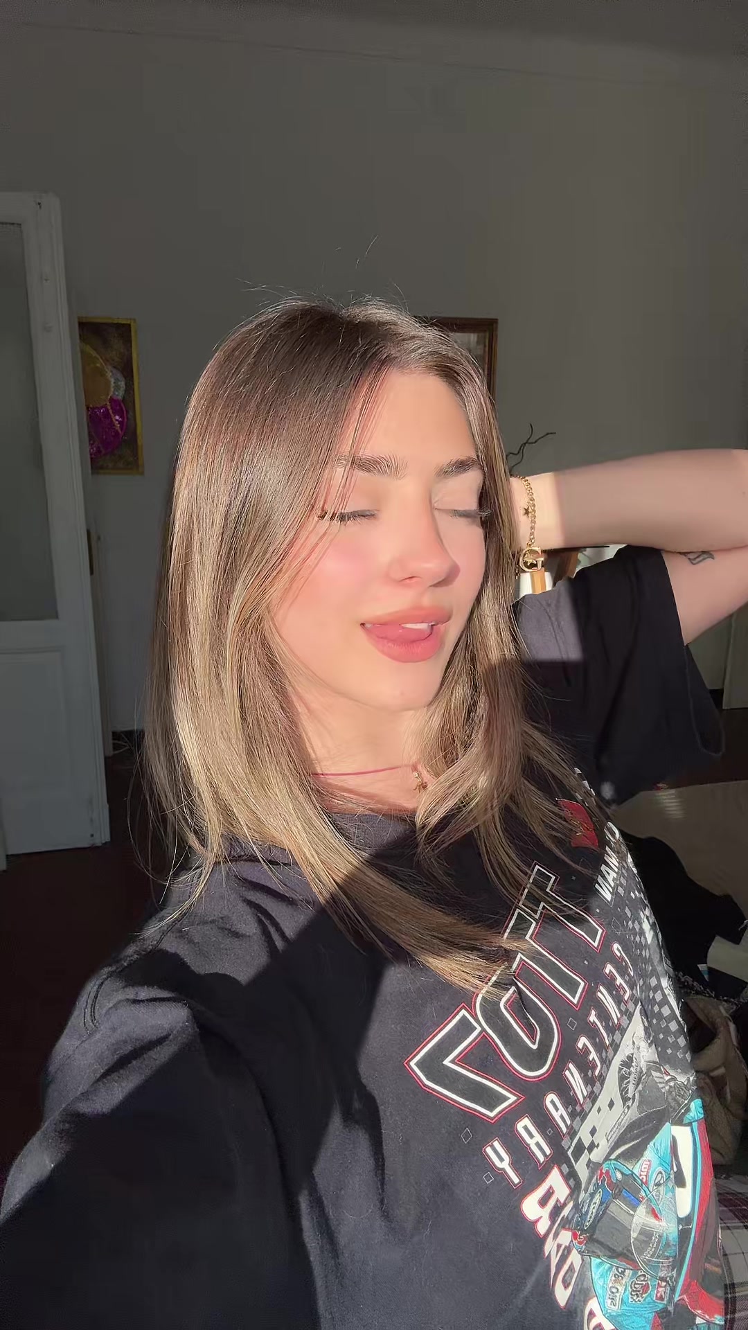 @martii_contee