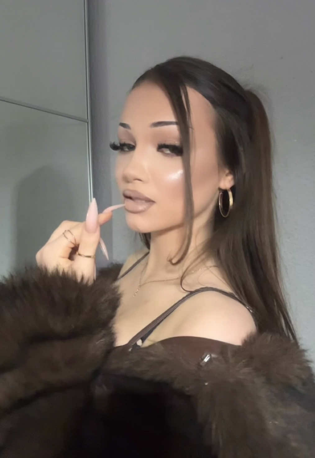 @Nixi