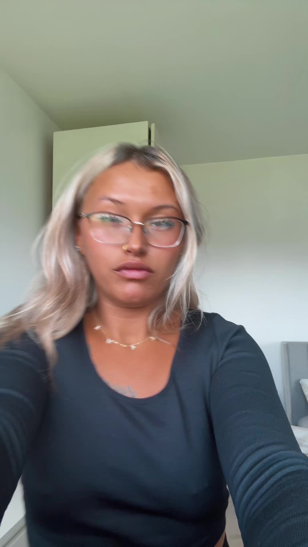 @Nicolesarah