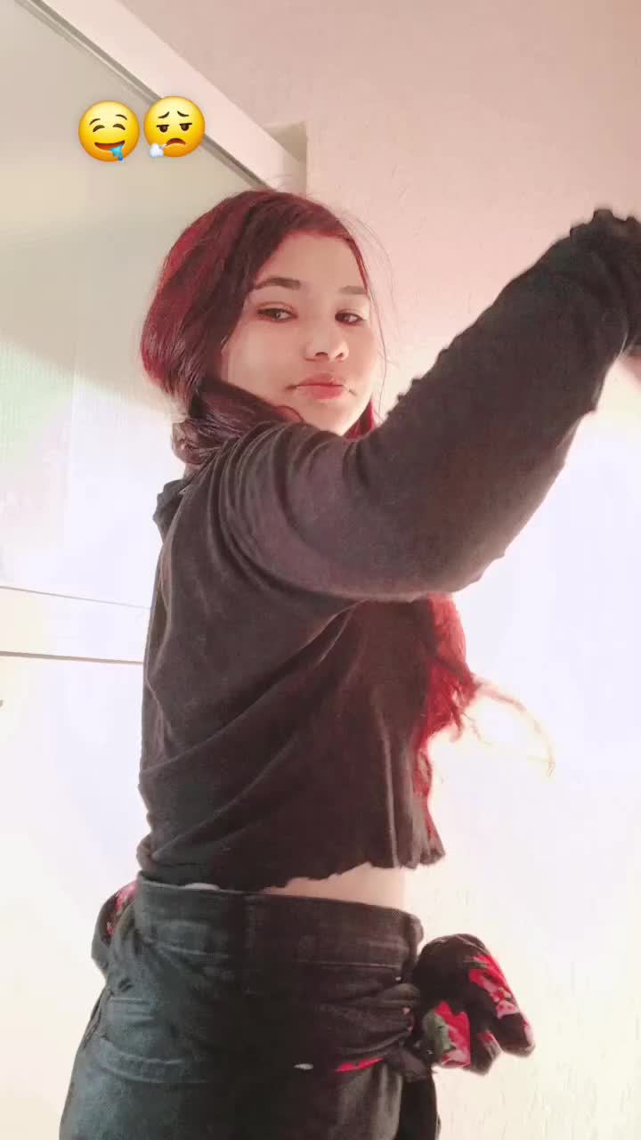 @Valentina🙉❤️
