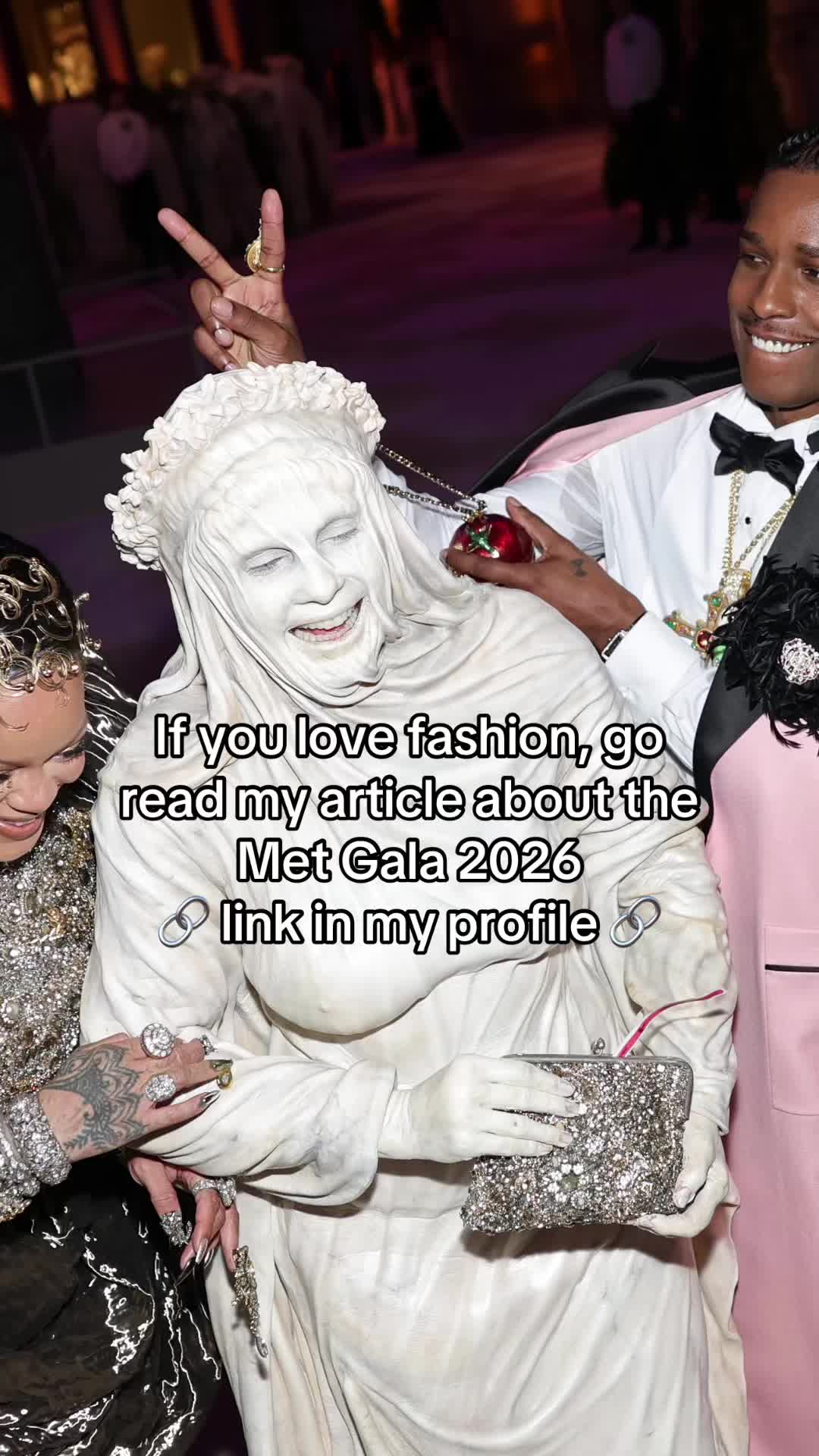 @whoslovefashion
