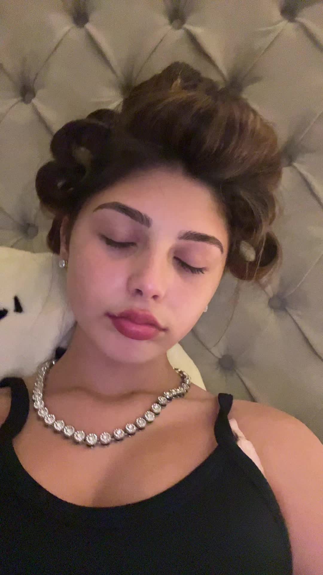 @𝐦𝐚𝐢𝐬𝐢𝐞 𝐭𝐡𝐞𝐨ꨄ