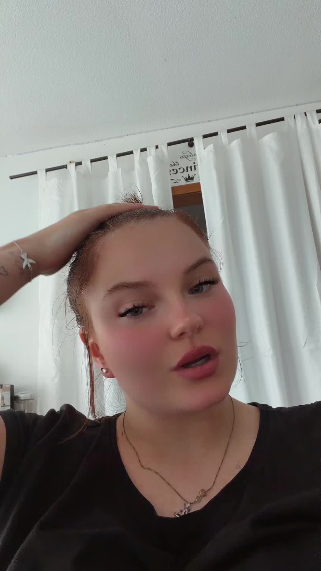 @꧁SᥴʜᴀᰋɀບɴᖙSᥴʜᴀᰋɀ꯵꧂