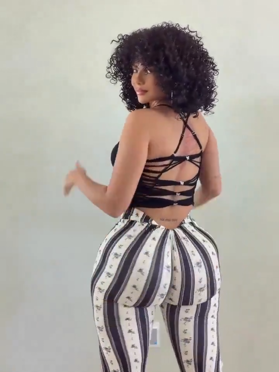 @user30976455259