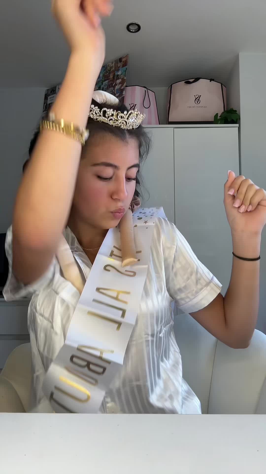 @𝑰𝒎𝒆𝒍𝒅𝒂 𝑫𝒂𝒍𝒊𝒑𝒊 🤍