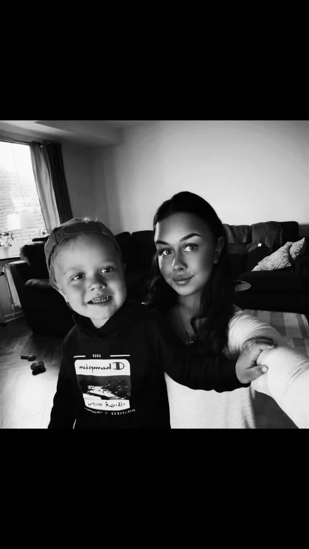 @👸maddelindeblad