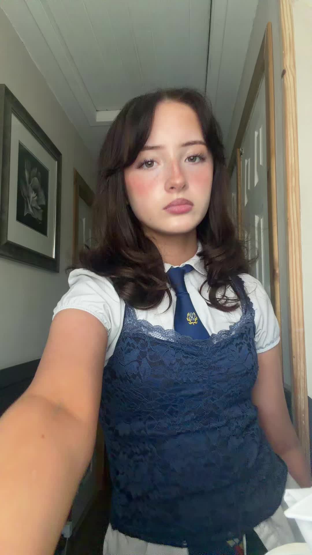 @𝑔𝑒𝑜𝓇𝑔𝒾𝑒 𝓂𝒶𝓎🧁🍒