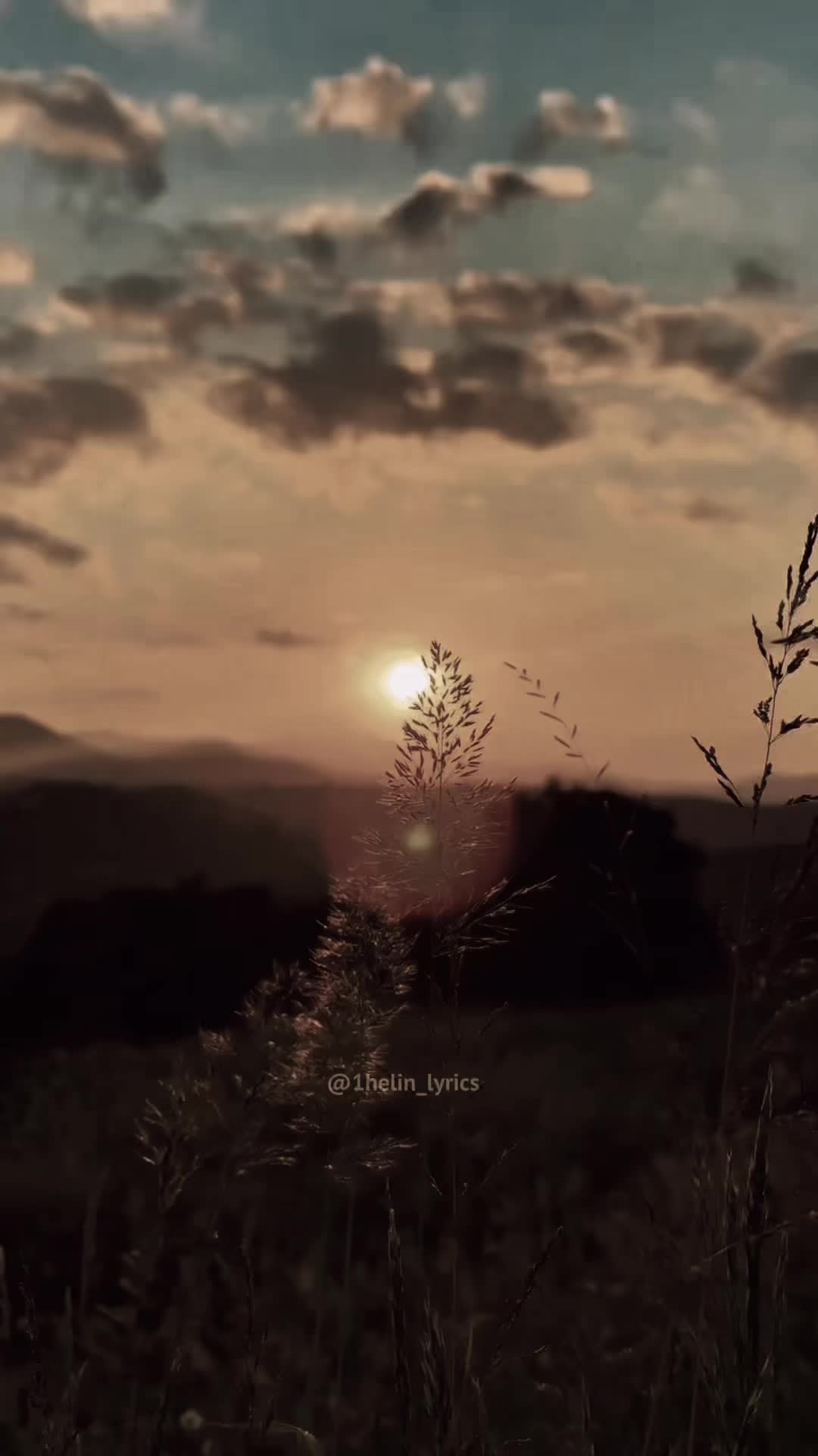 @1helinlyrics