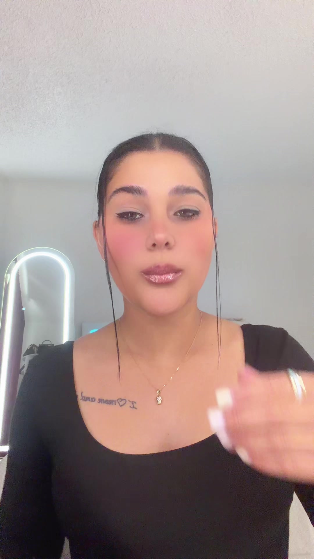@Claudia Blanco