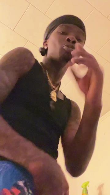 @iAmDee 🪬