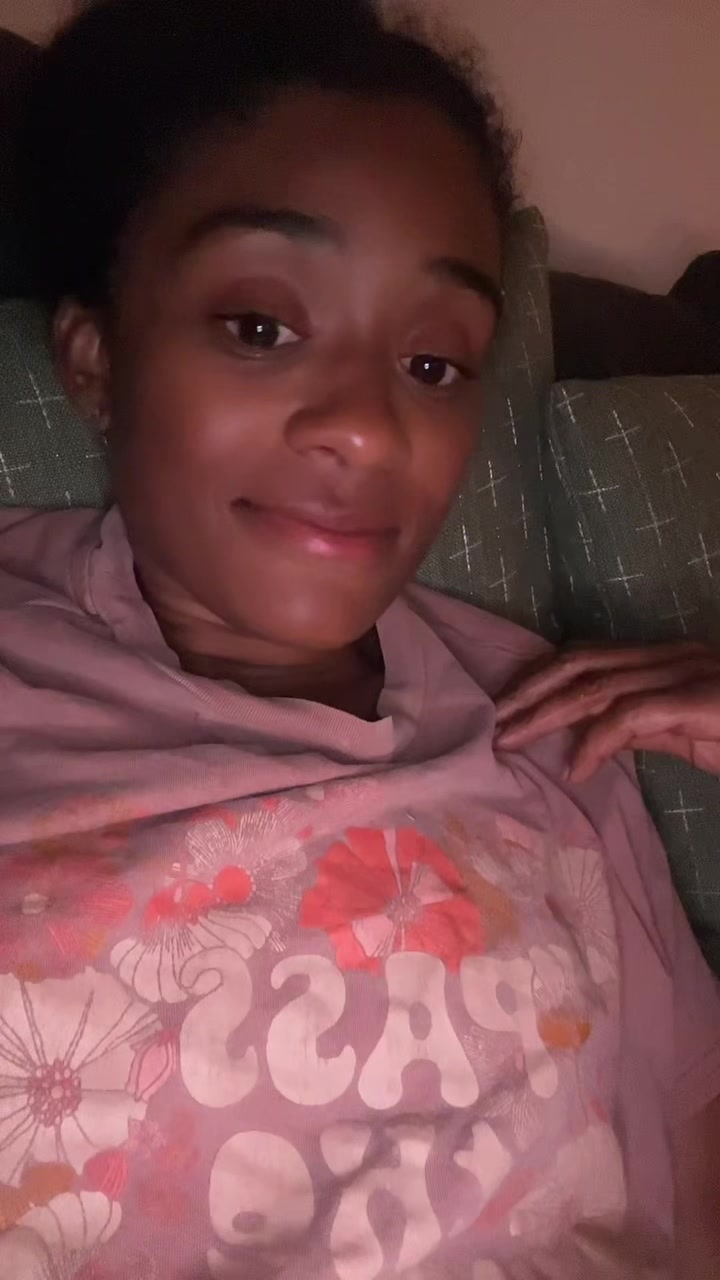 @jessreviewz