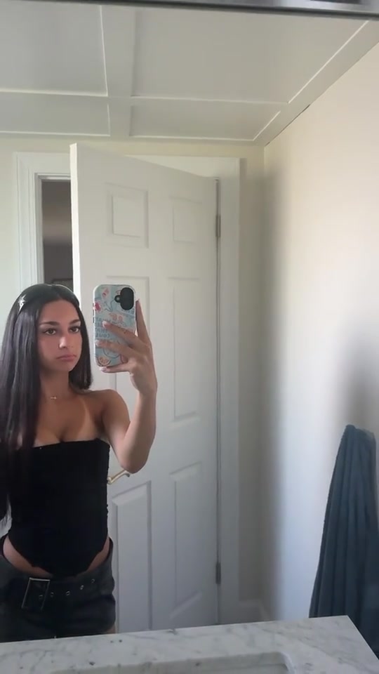 @𝐀✰