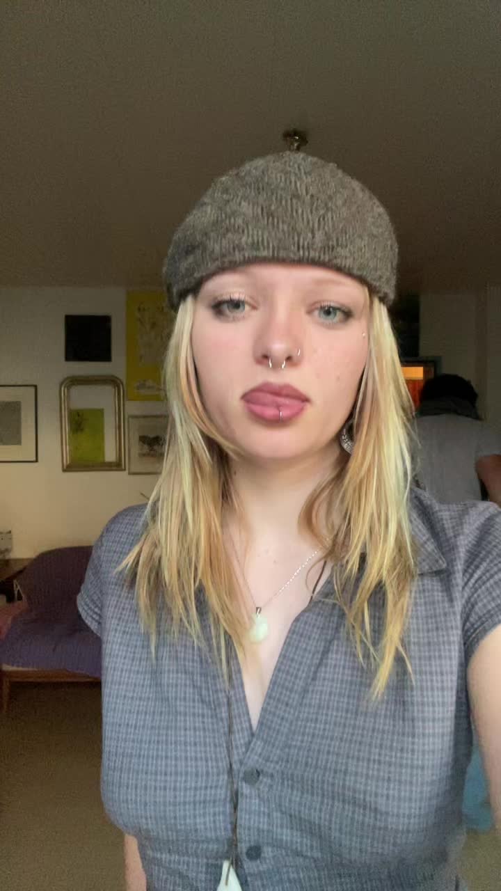 @Laurinesspamacc