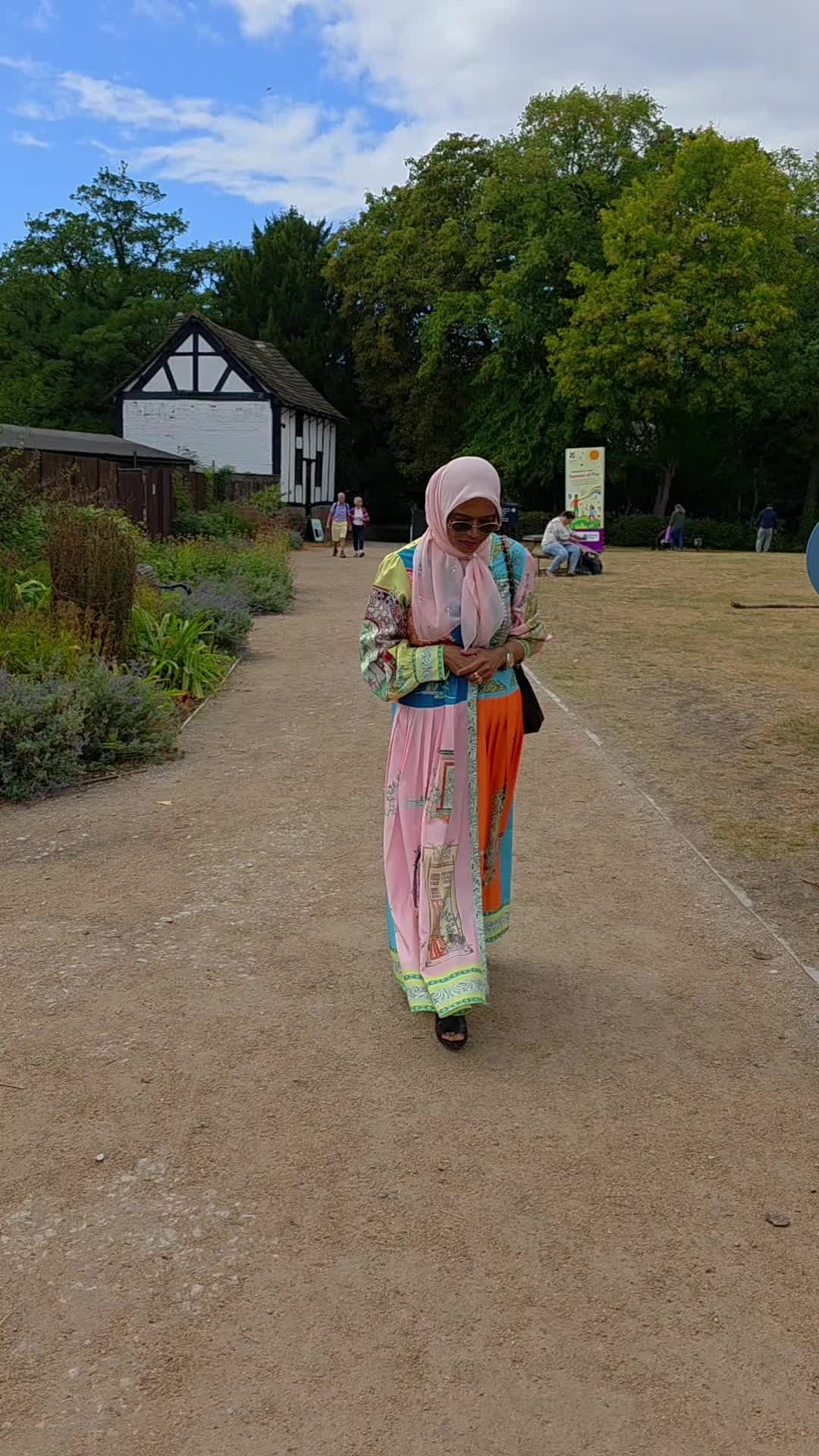 @𝑲𝑨𝑲 𝑺𝑯𝑰𝑫𝑨 🇬🇧