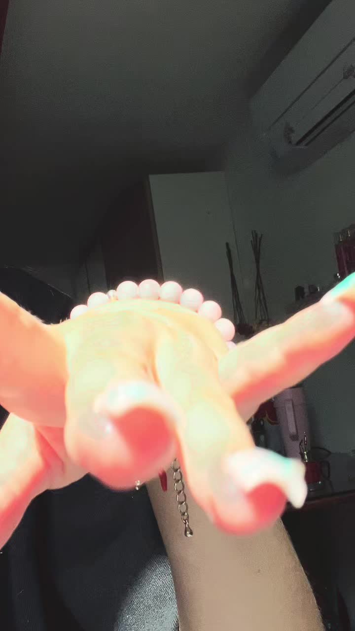 @aninkaa