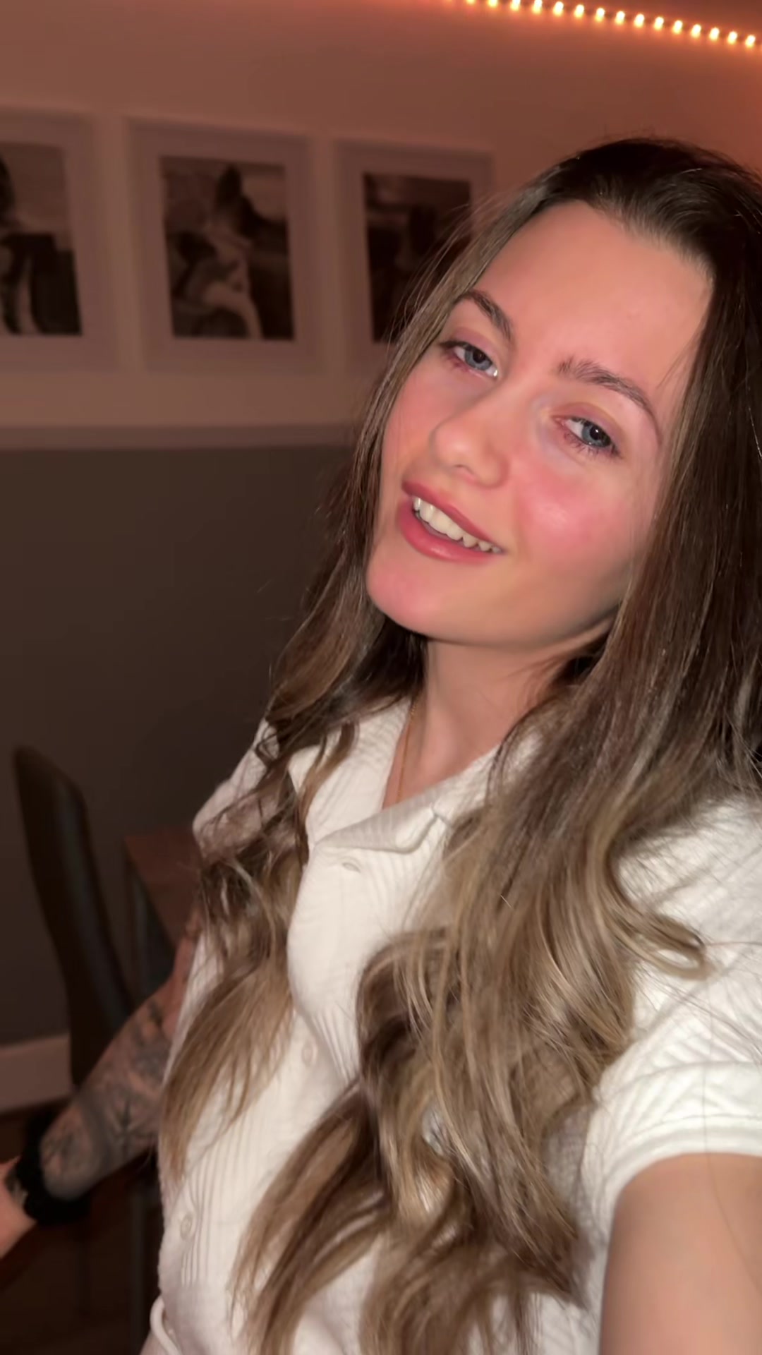 @khloebroome