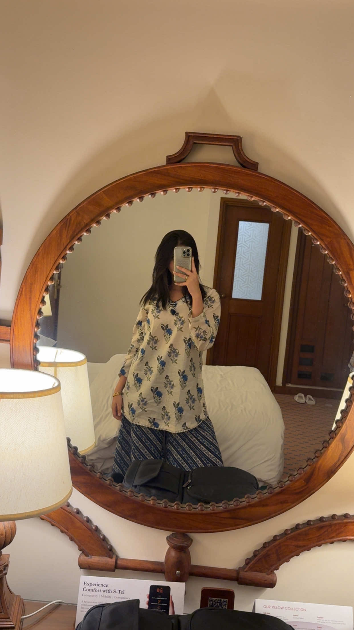 @looksbyrj