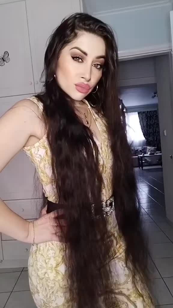 @❣︎✰𝗔𝗡𝗗𝗥𝗘𝗘𝗔✰❣︎