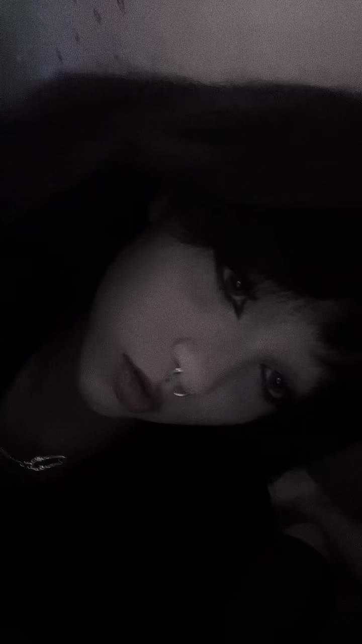 @🦇𝓴𝔂𝖗𝖆-𝖑𝖔𝖚𝖎𝖘𝖊🦇