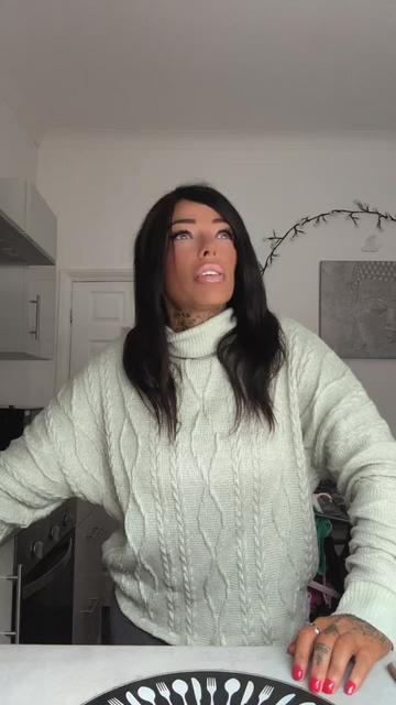 @HailsworthGetto🌈