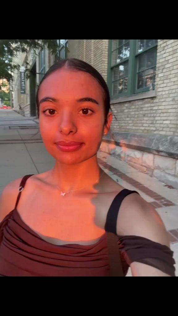 @🧟&zwj;♀️
