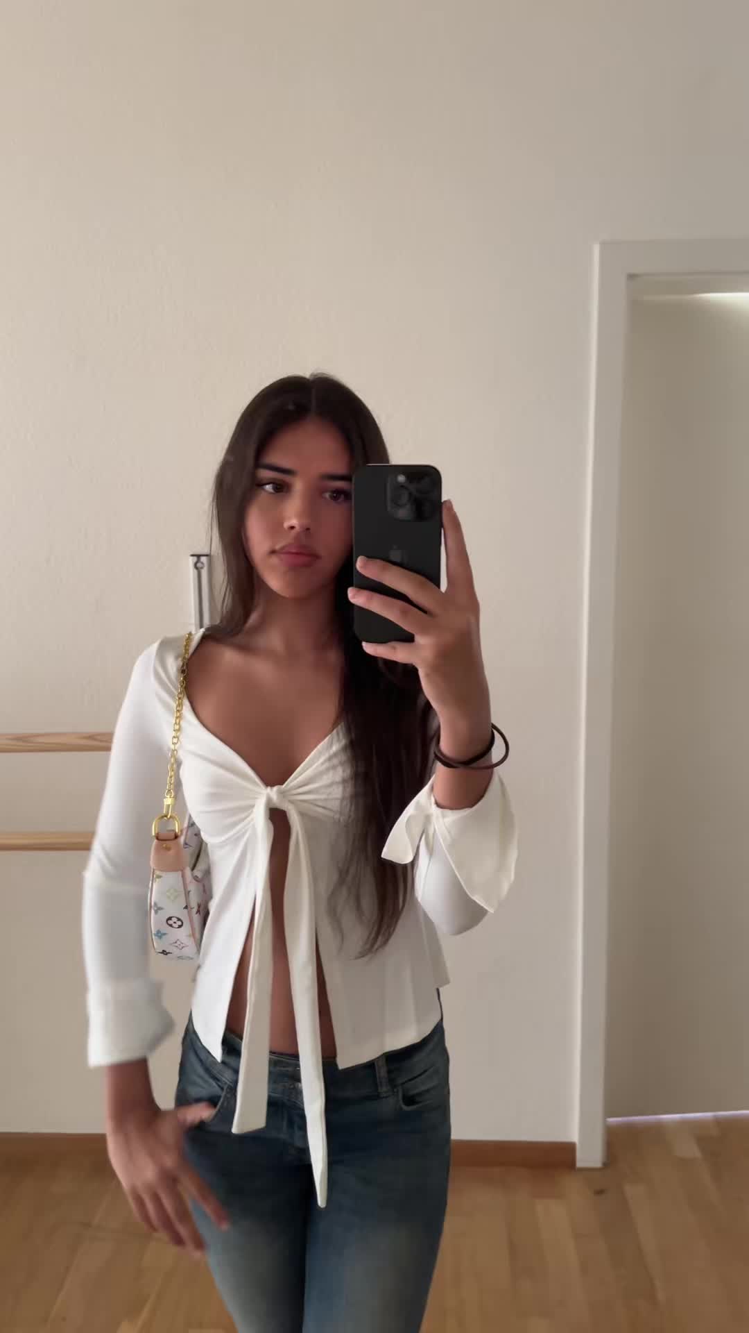 @𝐋𝐮𝐚𝐧𝐚