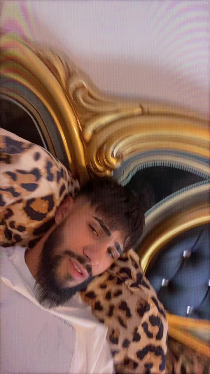 @Alex_duduianu