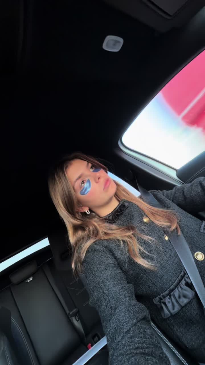 @🇫🇷L&eacute;na Gross
