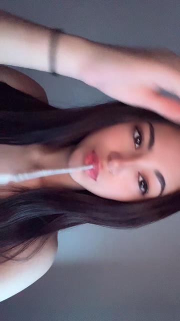 @👧🏻