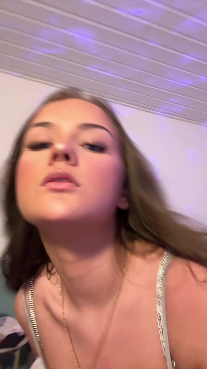 @𝓛𝓲𝓷𝓮-𝓢𝓸𝓯𝓲𝓮🥂🪩