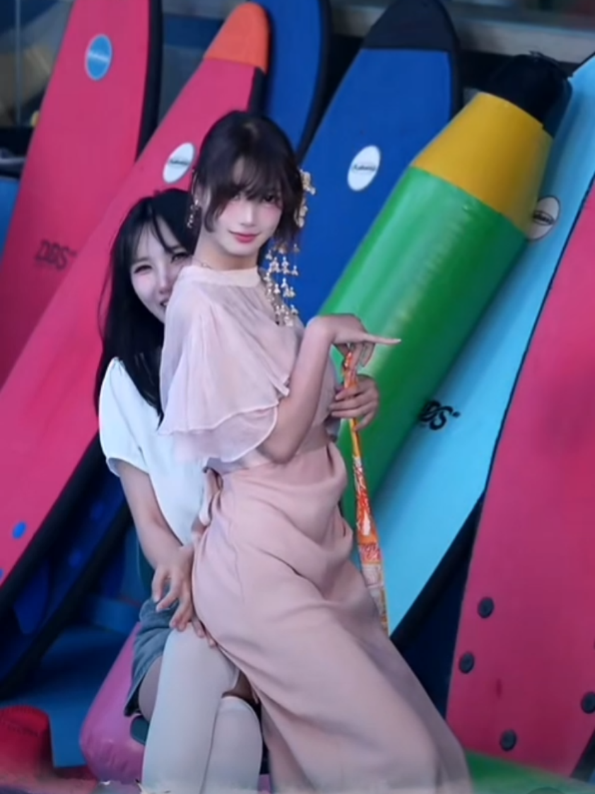 @Douyin.Surf 🏄