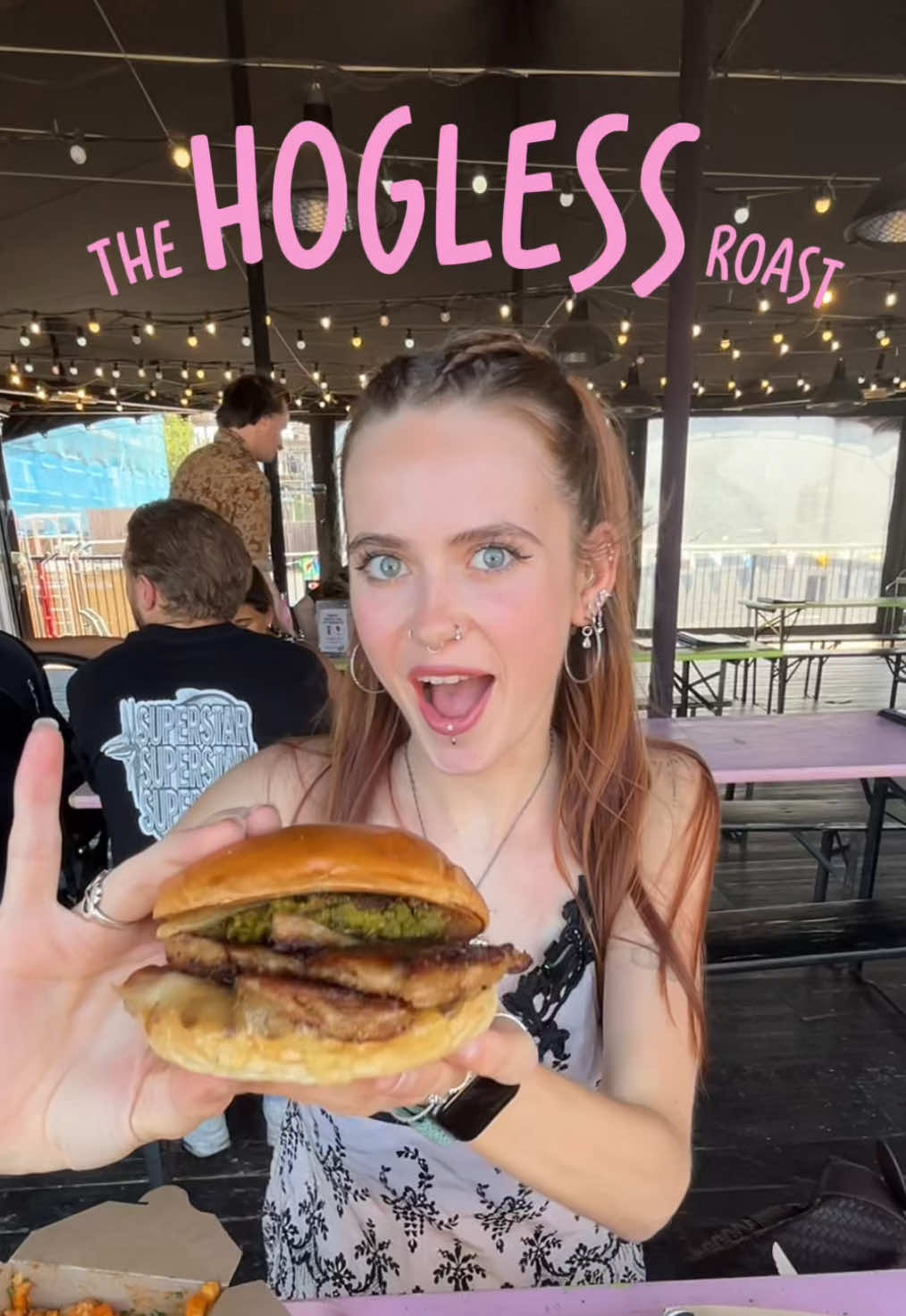 @robyn 𖤓 vegan eats & travel